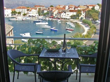 Apartment Dorotea POSTIRA [28]