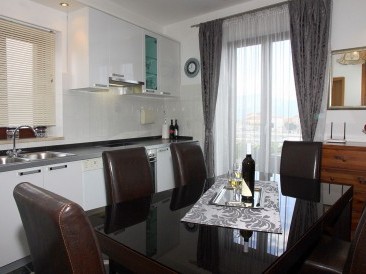 Apartment Dorotea POSTIRA [8]